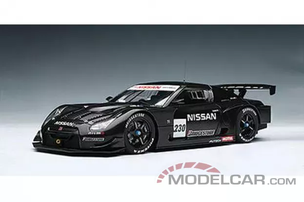 AUTOart Nissan GT-R Super GT R35 2008 Test Car 1:18 80878