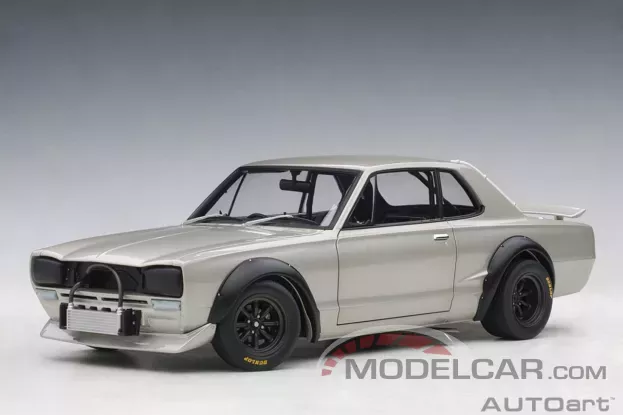 AUTOart Nissan Skyline GT-R KPGC-10 Racing 1972 Plain Body Version Silver 1:18 87277