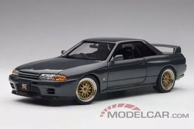 AUTOart Nissan Skyline GT-R R32 V-SPEC II Tuned Version Grey 1:18 77417
