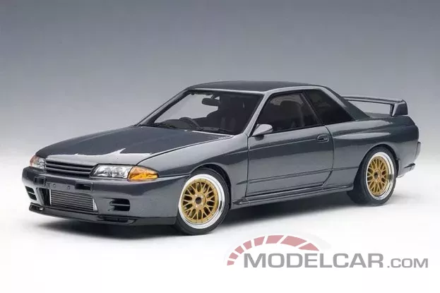 AUTOart Nissan Skyline GT R R32 Wangan Midnight Reina Grey Metallic 1:18 77411