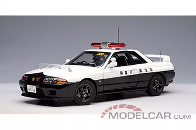 AUTOart Nissan Skyline GTR R32 Police Car Kanagawa-Kenkei 1:18 77364