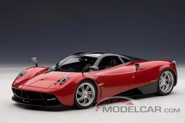 AUTOart Pagani Huayra 2011 Red 1:18 78268