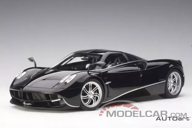 AUTOart Pagani Huayra Black 1:18 12233