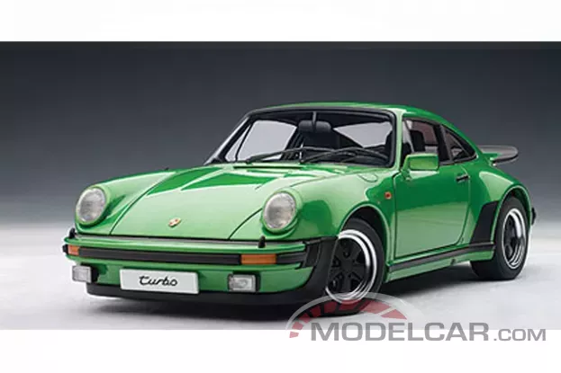AUTOart Porsche 911 3.0 Turbo 1975 Viper green Metallic 1:18 77974