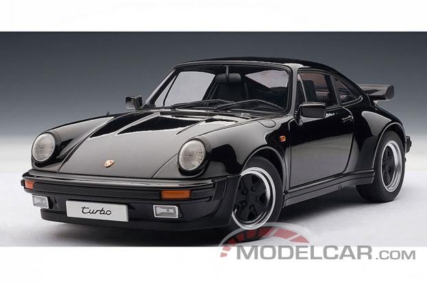 Autoart Porsche 911 3.3 Turbo Black