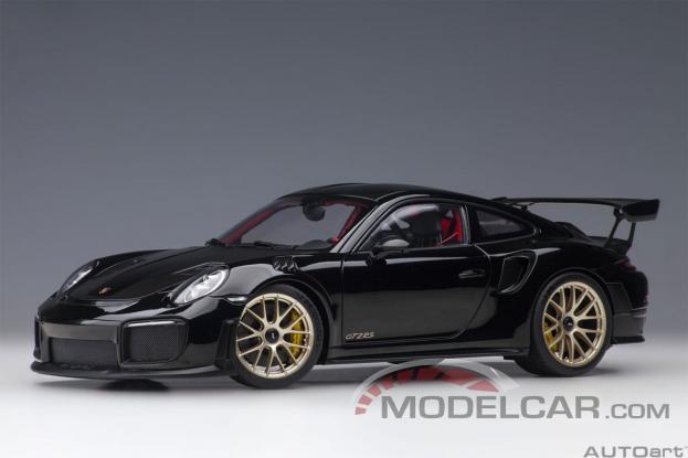 AUTOart Porsche 911 991.2 GT2 RS Weissach Package Black 78186