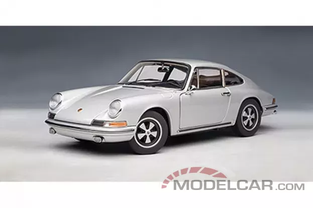 AUTOart Porsche 911 S 1967 Light Silver 1:18 77916