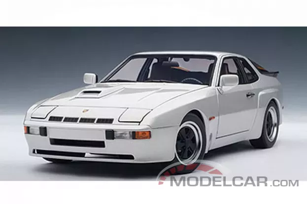 AUTOart Porsche 924 Carrera GT 1980 Diamond Silver 1:18 78002