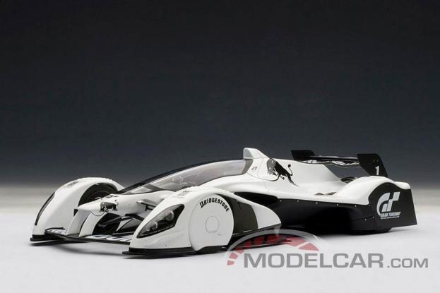 Autoart Red Bull X2010 White