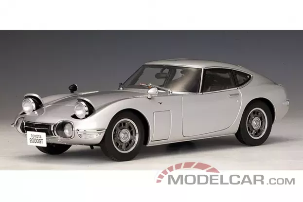 AUTOart Toyota 2000GT Coupe Silver 1:18 78743