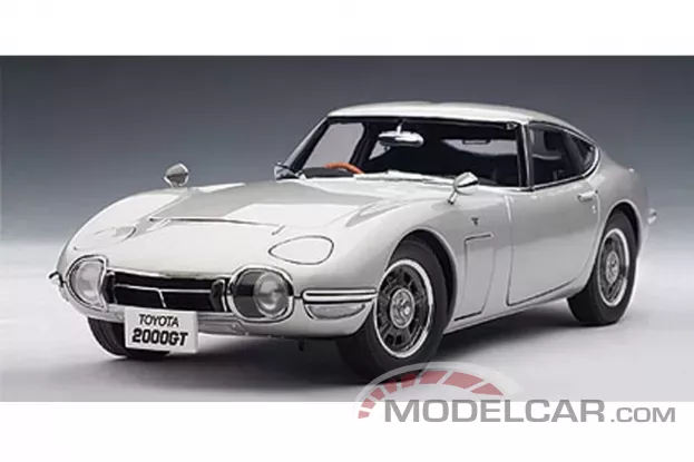 AUTOart Toyota 2000GT Coupe Silver 1:18 78748