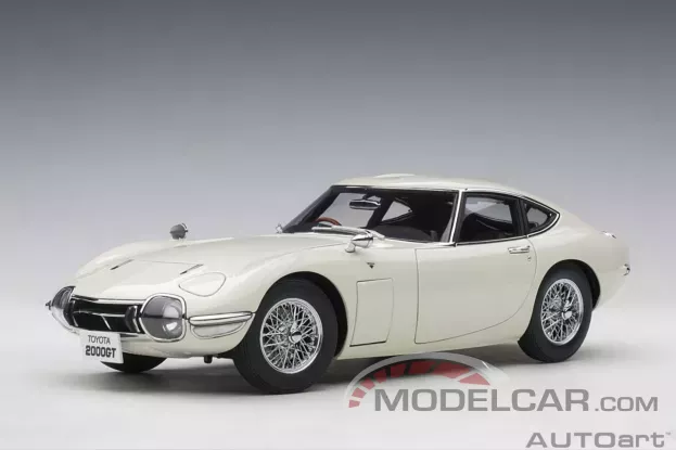 AUTOart Toyota 2000GT White with metal wire spoke wheels 1:18 78754