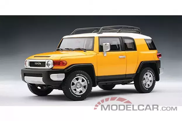 AUTOart Toyota FJ Cruiser Yellow 1:18 78857