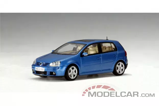 AUTOart Volkswagen Golf V 2003 Costal Blue Metallic 1:43 59771
