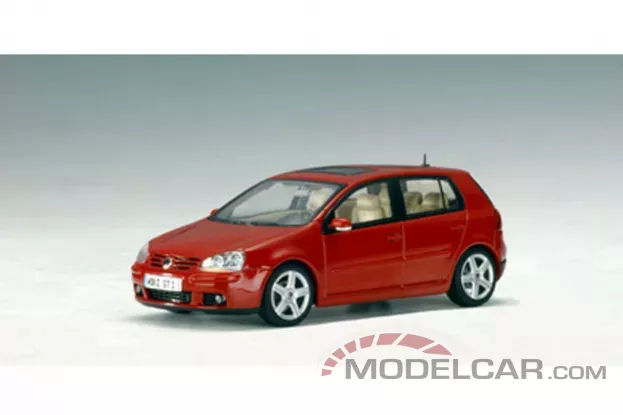 AUTOart Volkswagen Golf V 2003 Red Spice Metallic 1:43 59772
