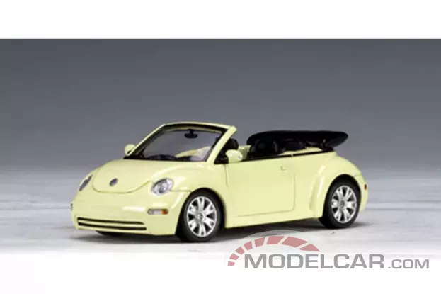 AUTOart Volkswagen New Beetle Cabriolet Mellow Yellow 1:43 59754