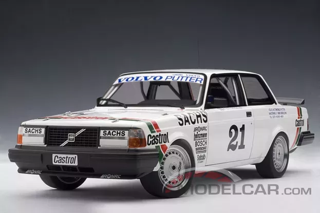 AUTOart Volvo 240 Turbo DTM 1985 Winner Wunstorf Per Stureson 21 1:18 88592