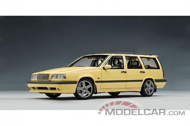 Autoart Volvo 850 T5-R estate Yellow