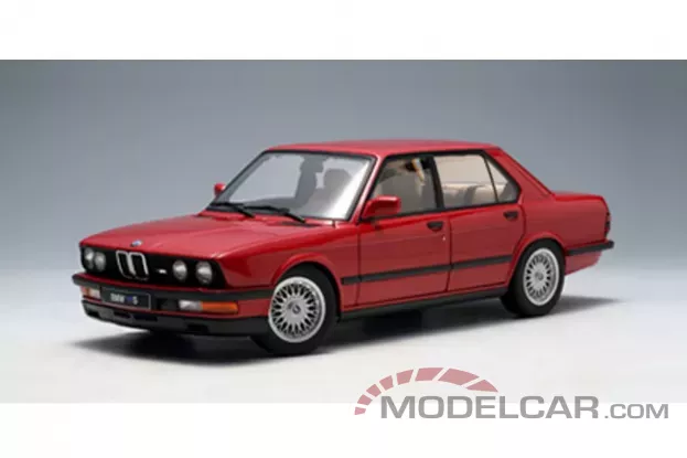 Autoart BMW M5 e28 1987 with option shadow line Zinnober Red 1:18 75152