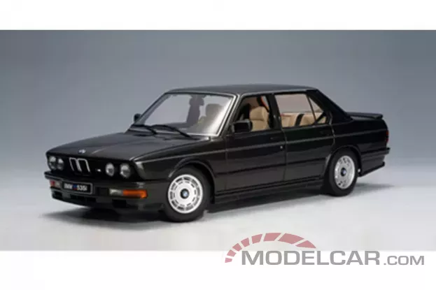 Autoart BMW M535i e28 1985 Diamondblack Metallic 1:18 75162