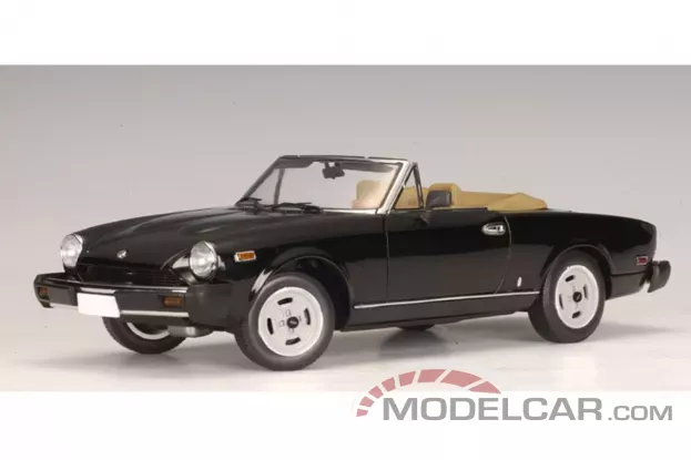 Autoart Fiat 124 Spider black 1:18 72611