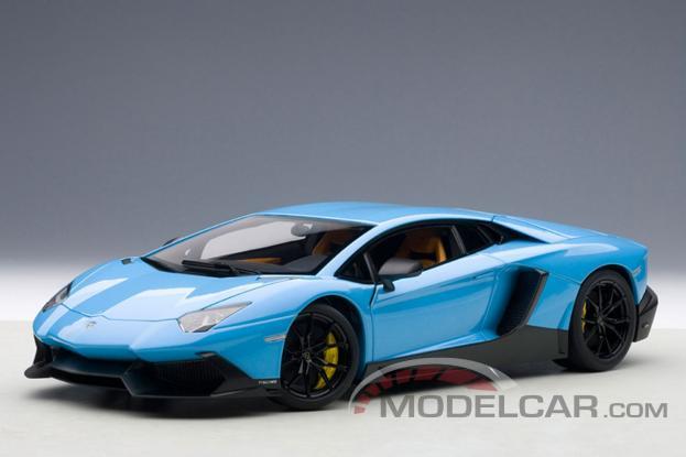 Autoart Lamborghini Aventador LP720-4 Blue