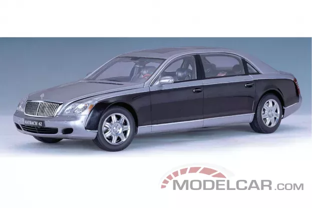 Autoart Maybach 62 LWB Himalayas Grey Bright Caspian Black 1:18 76162