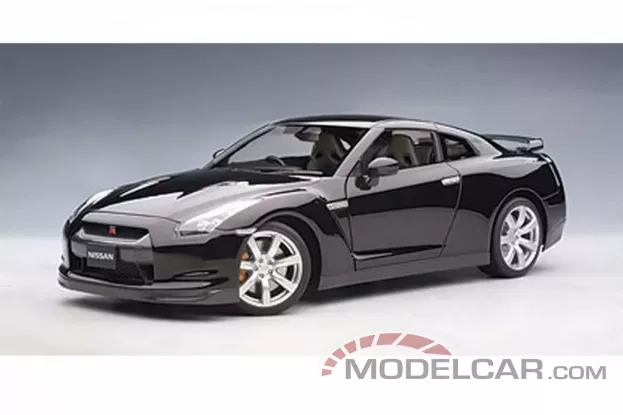 Autoart Nissan GT-R R35 Super Black 1:18 77397