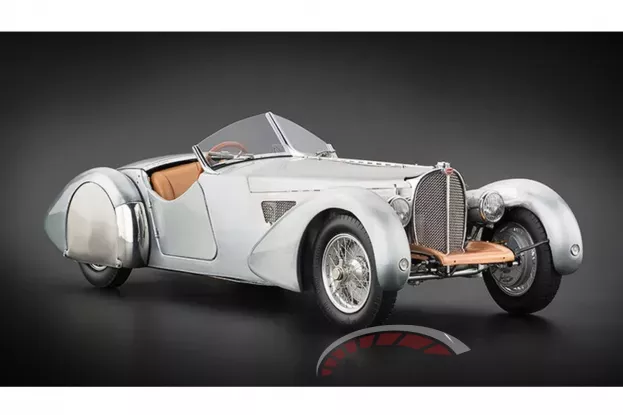 CMC Bugatti 57 SC Corsica Roadster 1938 unpainted 1:18 M-134
