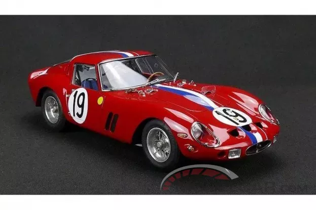CMC Ferrari 250 GTO Le Mans 19 1962 1:18 M-155