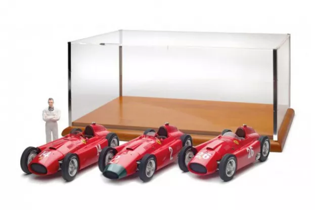 CMC Ferrari D50 Lucky Set 2018 Collins Ferrari's Red 1:18 M-202