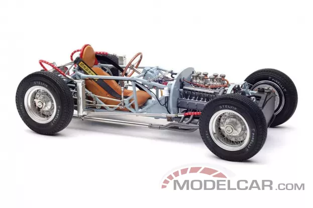 CMC Lancia D50 1955 Rolling Chassis including base plate 1:18 M-198