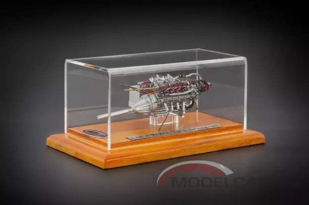 CMC Maserati Birdcage Tipo 61 Engine with Showcase 1:18 M-126