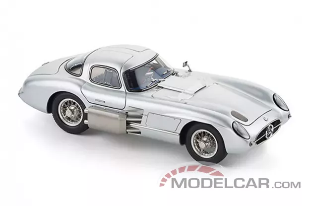 CMC Mercedes Benz 300 SLR Uhlenhaut with Blue Interior 1:18 M-088