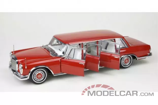 CMC Mercedes-Benz 600 Pullman Red Baron W100 1:18 M-216