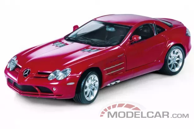 CMC Mercedes-Benz SLR McLaren 2003 Red 1:18 C-006A