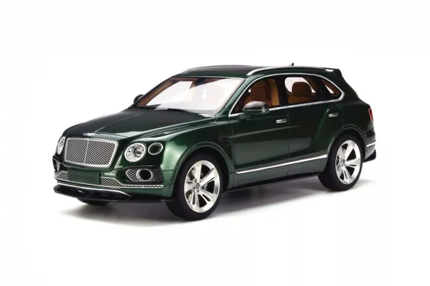 GT Spirit Bentley Bentayga Sport Package green 1:18 GT133