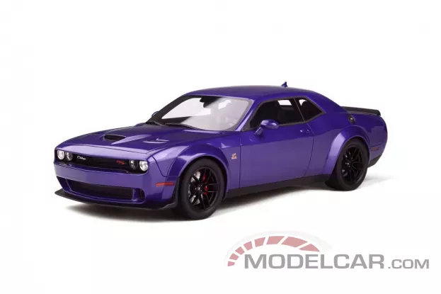 GT Spirit Dodge Challenger RT Scat Pack Widebody 2022 Plum Crazy 1:18 GT248