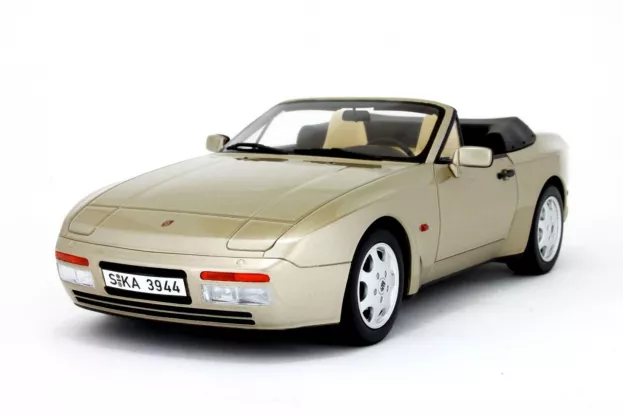 GT Spirit Porsche 944 S2 Cabriolet Gold 1:18 GT002CS