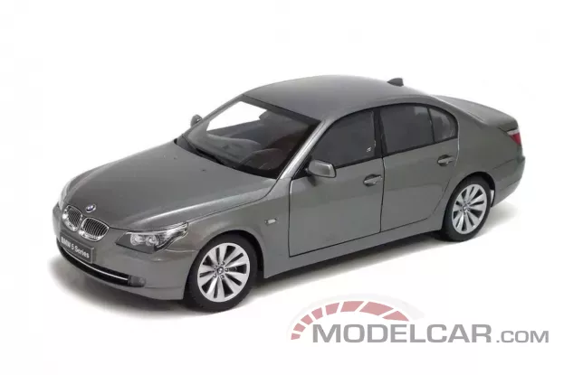 Kyosho BMW 550i Sedan Facelift e60 Grey 1:18 08594GR