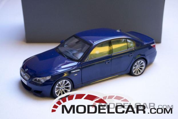 Kyosho BMW M5 e60 أزرق