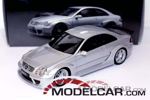 Kyosho Mercedes-Benz CLK AMG DTM Coupe C209 silver 1:!8 K08461S