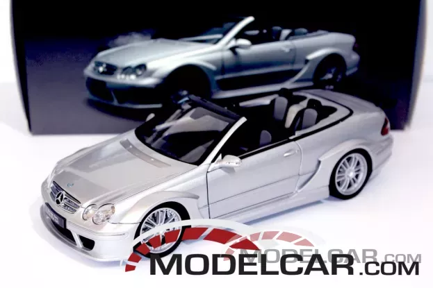 Kyosho Mercedes-Benz CLK AMG DTM convertible A209 silver 1:18 08462S