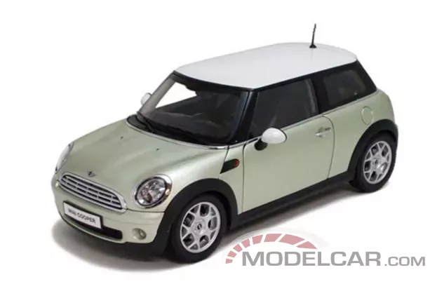 Kyosho Mini Cooper R56 2007 silver 1:18 08741S