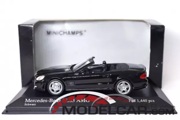 Minichamps Mercedes-Benz SL63 AMG R230 facelift black 1:43 400037170
