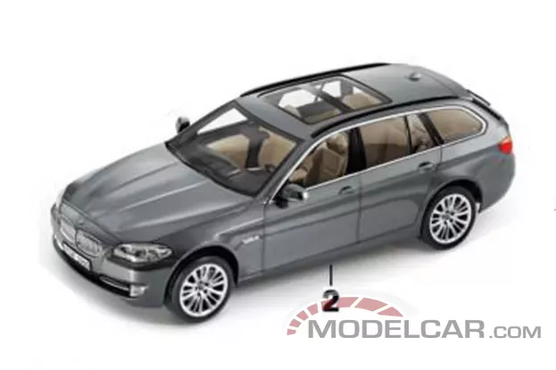 Norev BMW 550i Touring F11 Grey dealer edition 1:18 80432158014