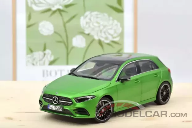 Norev Mercedes-Benz A-Class AMG-Line 2018 W177 Green 1:18 183862