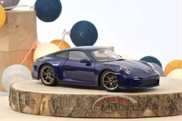 Norev Porsche 911 992 GT3 Touring Package 2021 Blue metallic 1:18 187302
