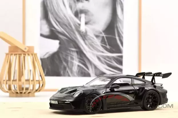 Norev Porsche 911 GT3 RS 2022 black Exclu web 400 pcs 1:18 187351