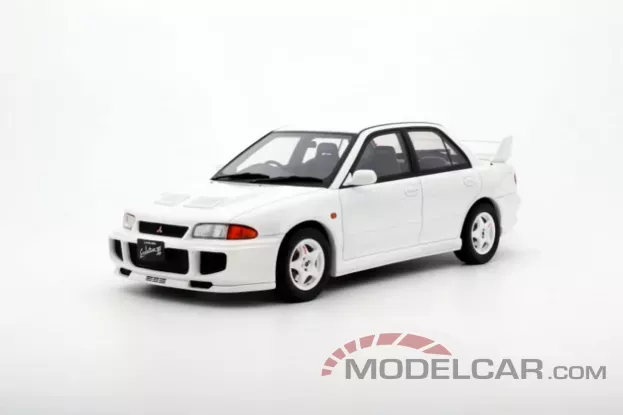 Ottomobile Mitsubishi Lancer Evo III 1995 Scotia White W83 1:18 OT1065